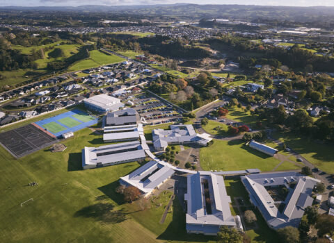 Estudiar fuera sin perder clases: la ventaja estratégica de Nueva Zelanda